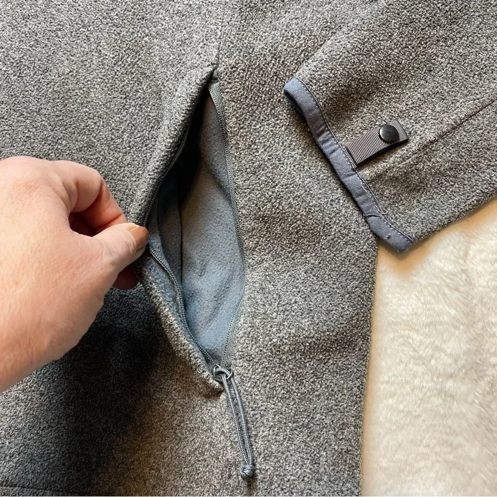 The North Face Gray Fleece Jacket Size Medium
